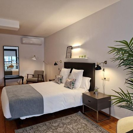 Apartamentos Ciudad Santiago 圣地亚哥－德孔波斯特拉 外观 照片
