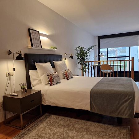 Apartamentos Ciudad Santiago 圣地亚哥－德孔波斯特拉 外观 照片
