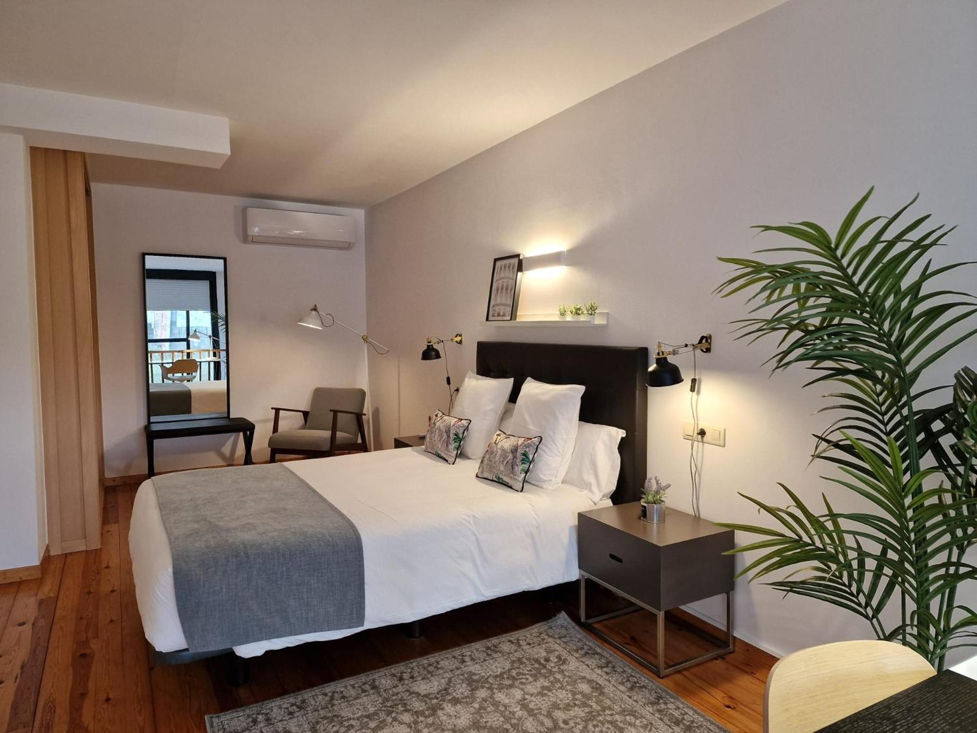 Apartamentos Ciudad Santiago 圣地亚哥－德孔波斯特拉 外观 照片