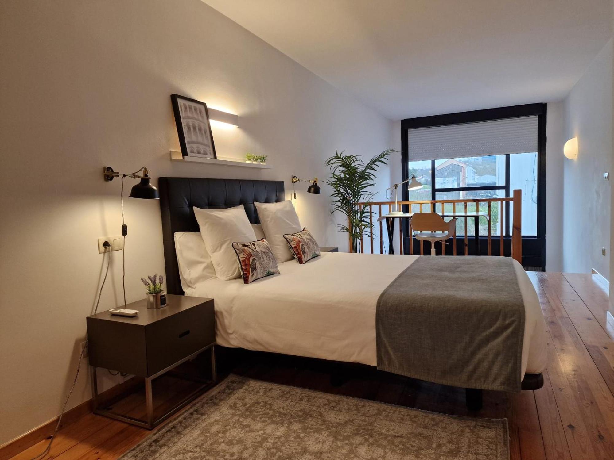 Apartamentos Ciudad Santiago 圣地亚哥－德孔波斯特拉 外观 照片
