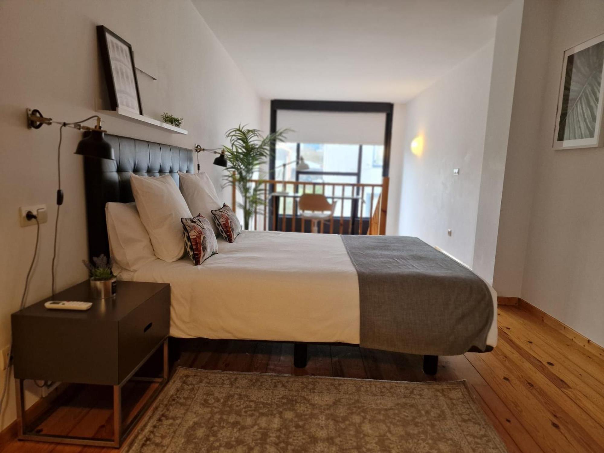 Apartamentos Ciudad Santiago 圣地亚哥－德孔波斯特拉 外观 照片